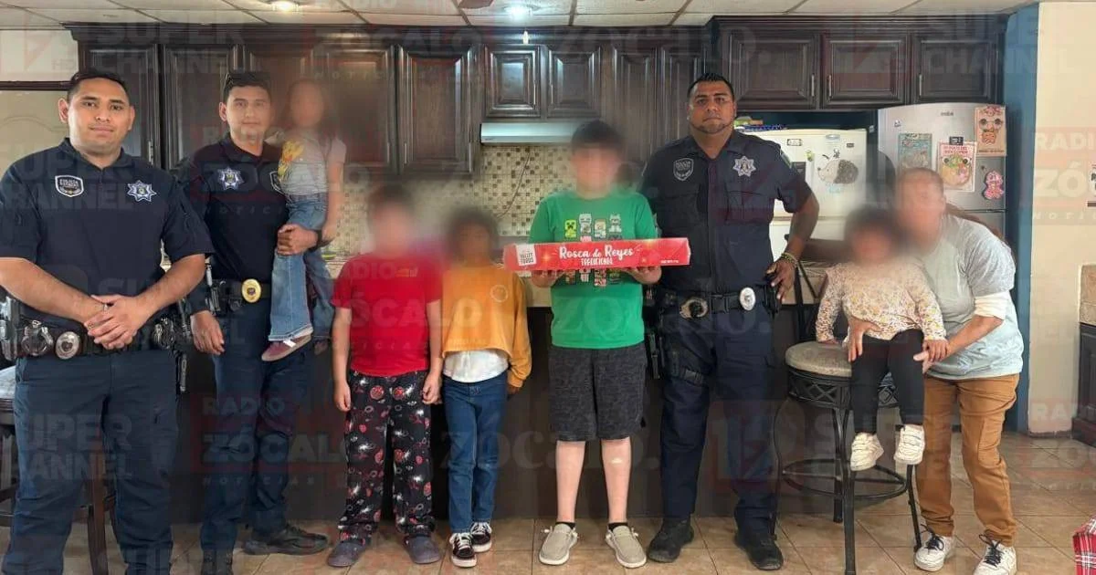 Los elementos compartieron la rosca de Reyes con los niños