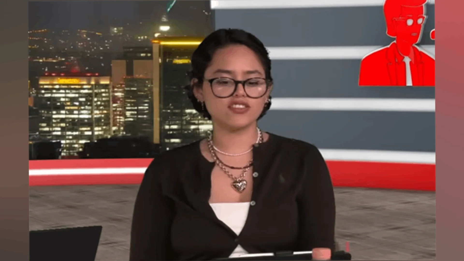 Adriana Marín, es vocera morenista en el Congreso de la CDMX.