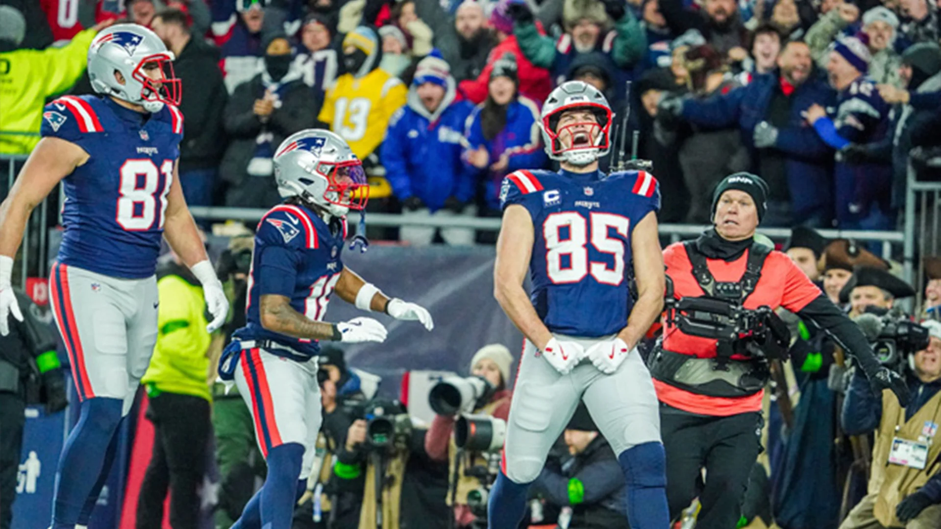 Entre ambos equipos se registraron 11 capturas de mariscal de campo, siendo Herbert el más castigado con seis y Maye tuvo cinco.