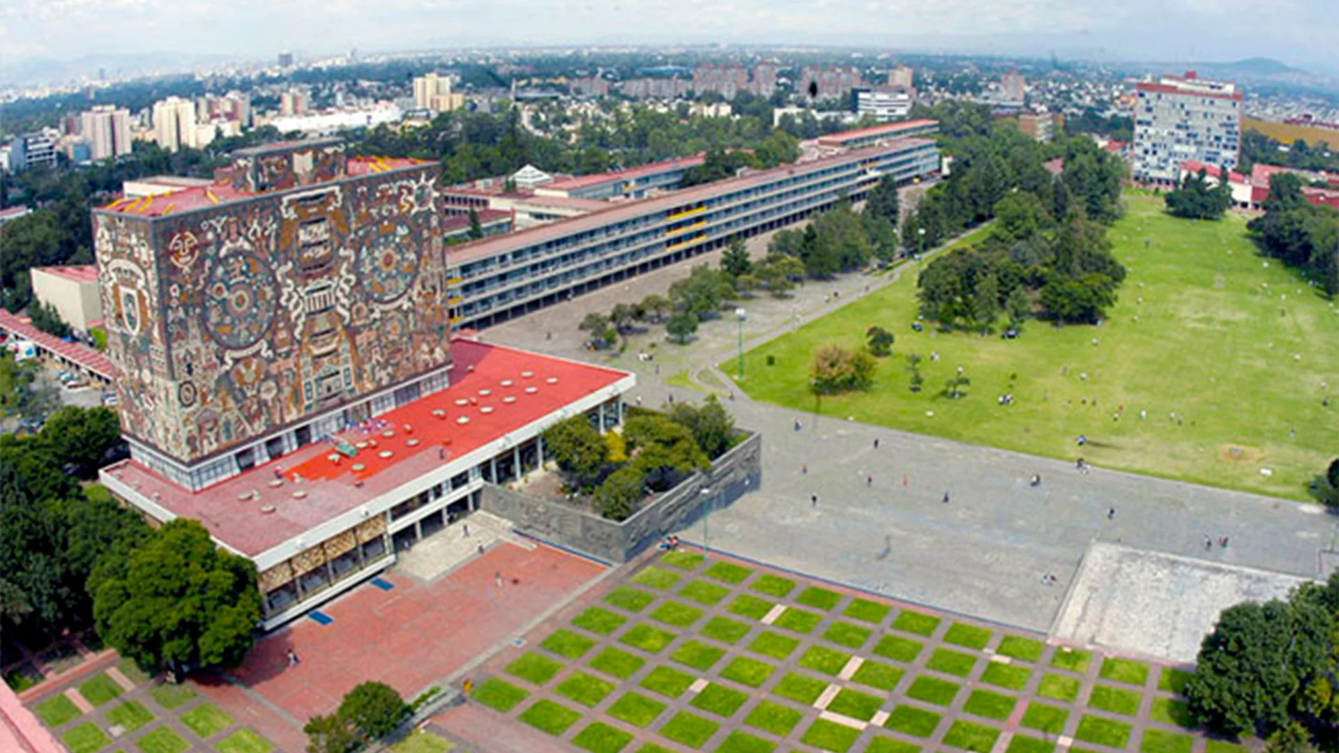 Comienza formalmente el proceso mediante el cual miles de aspirantes buscarán un lugar en la máxima casa de estudios del país.