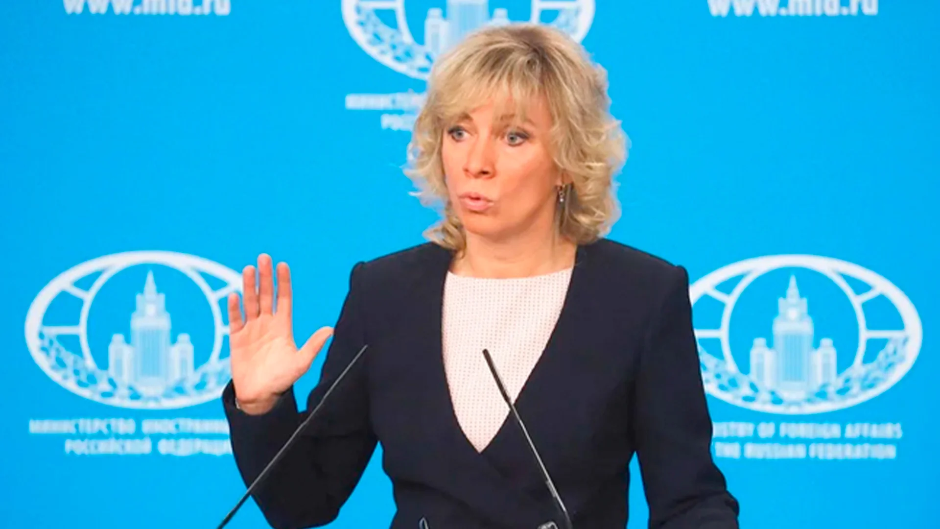 Trump advirtió el lunes que todo país que haga negocios con Irán será castigado con un arancel del 25%.