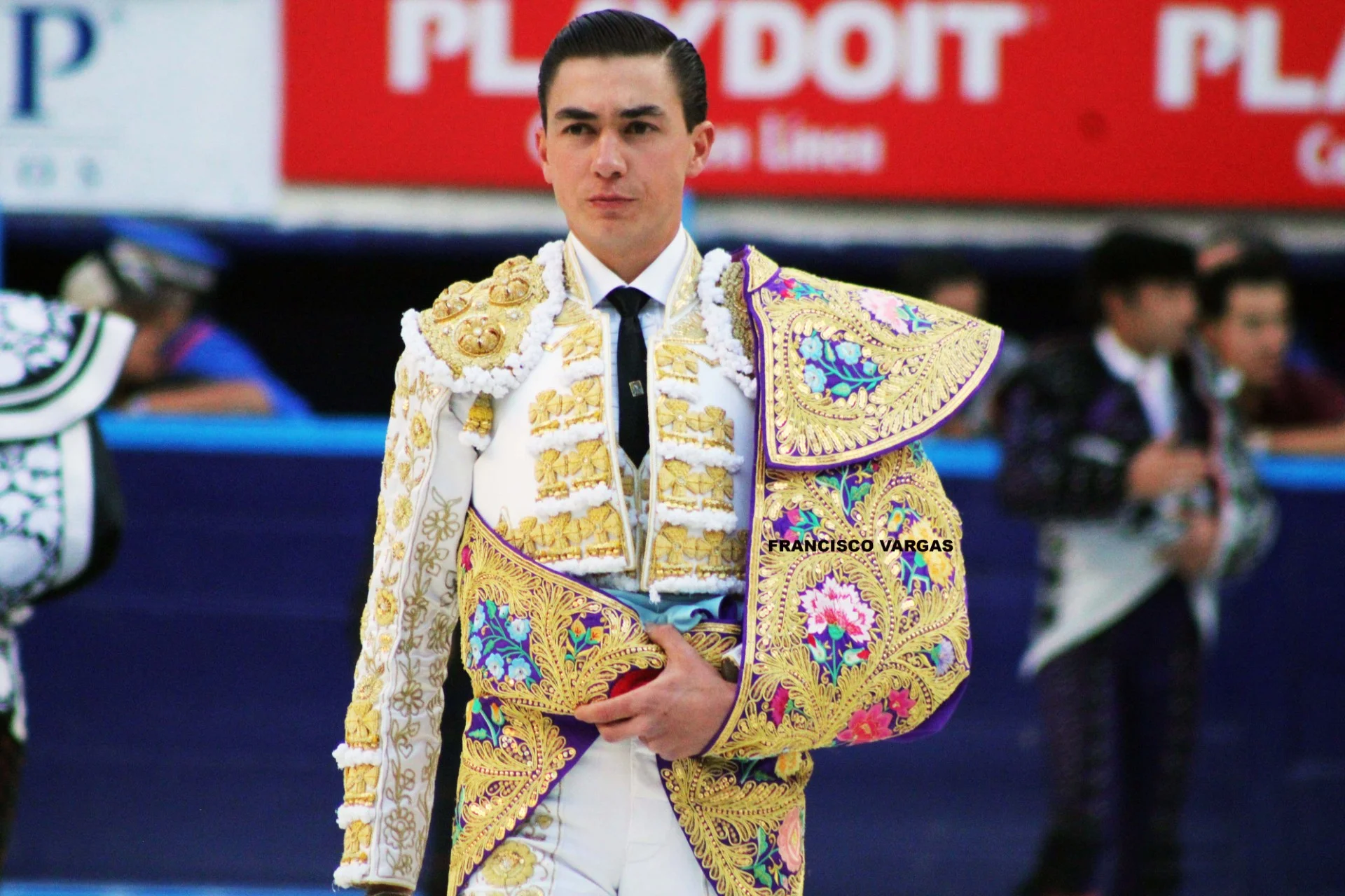 Es un gran compromiso presentarme en Guadalajara como matador de toros: Bruno Aloi