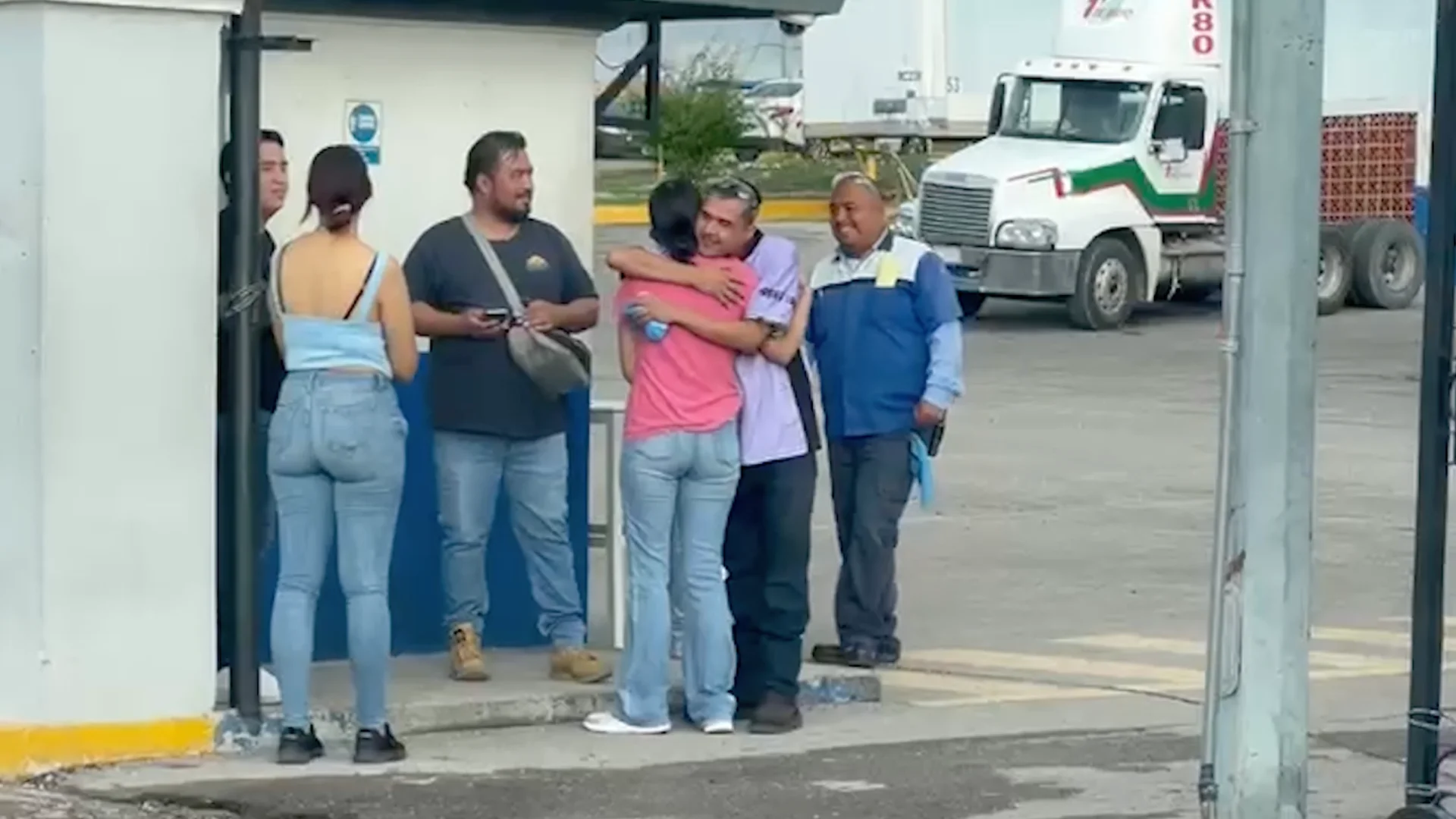 Los negocios dejan de recibir clientes, lo que se vuelve insostenible de mantener y muchos de ellos tienen que cerrar sus puertas