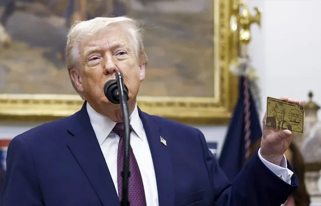 La propuesta incluye entregar miles de millones de dólares en subsidios sanitarios directamente a los estadounidenses