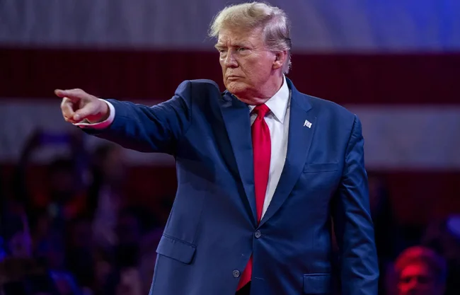 Trump presiona a México para que militares de EU combatan a cárteles