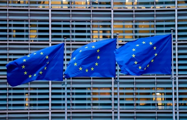 La Unión Europea prepara veto obligatorio a tecnología china en infraestructuras críticas