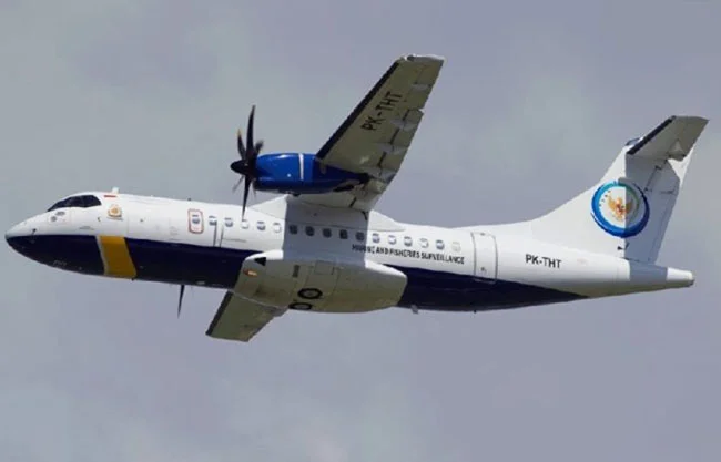 Indonesia halla fuselaje que podría corresponder a avión desaparecido con 10 personas