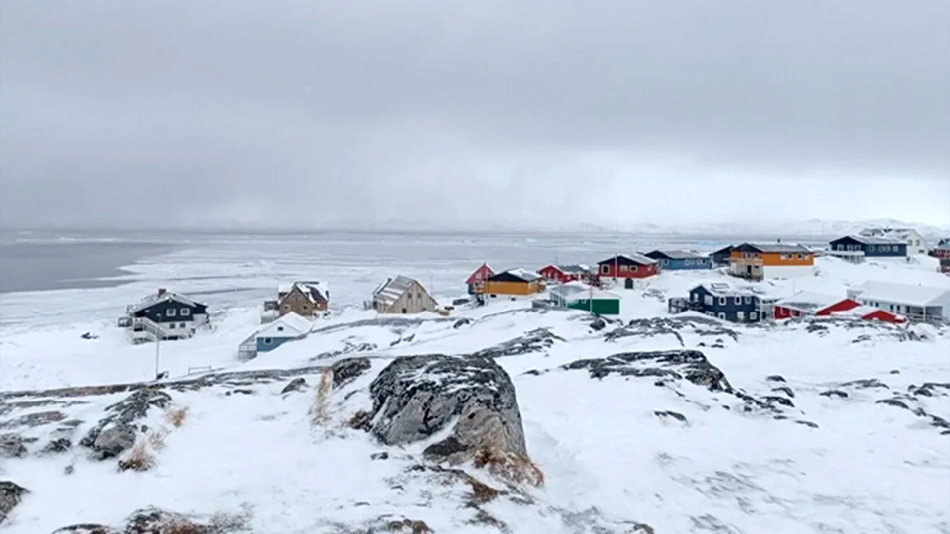 Dinamarca ve paradójico que Trump amenace con aranceles por reforzar la seguridad ártica