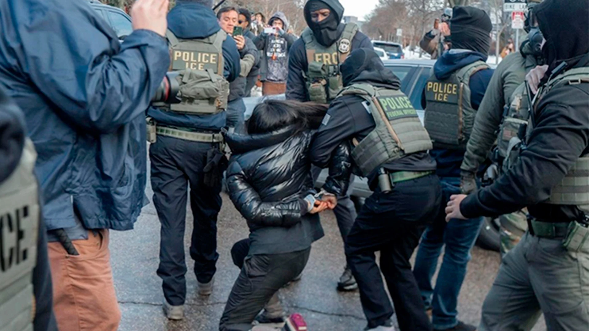 El presidente Trump ha amagado con invocar la Ley de Insurrección y podría enviar al Ejército para reprimir las movilizaciones.