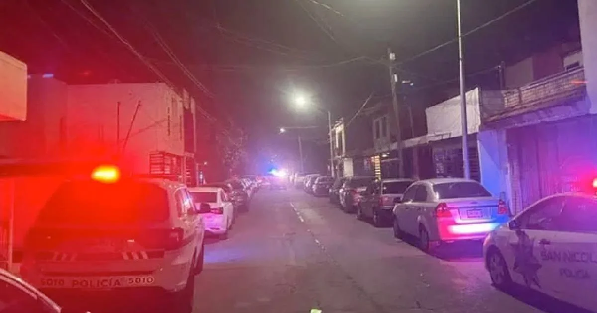 Muere hombre tras caer de azotea al intentar robar casas en San Nicolás, NL