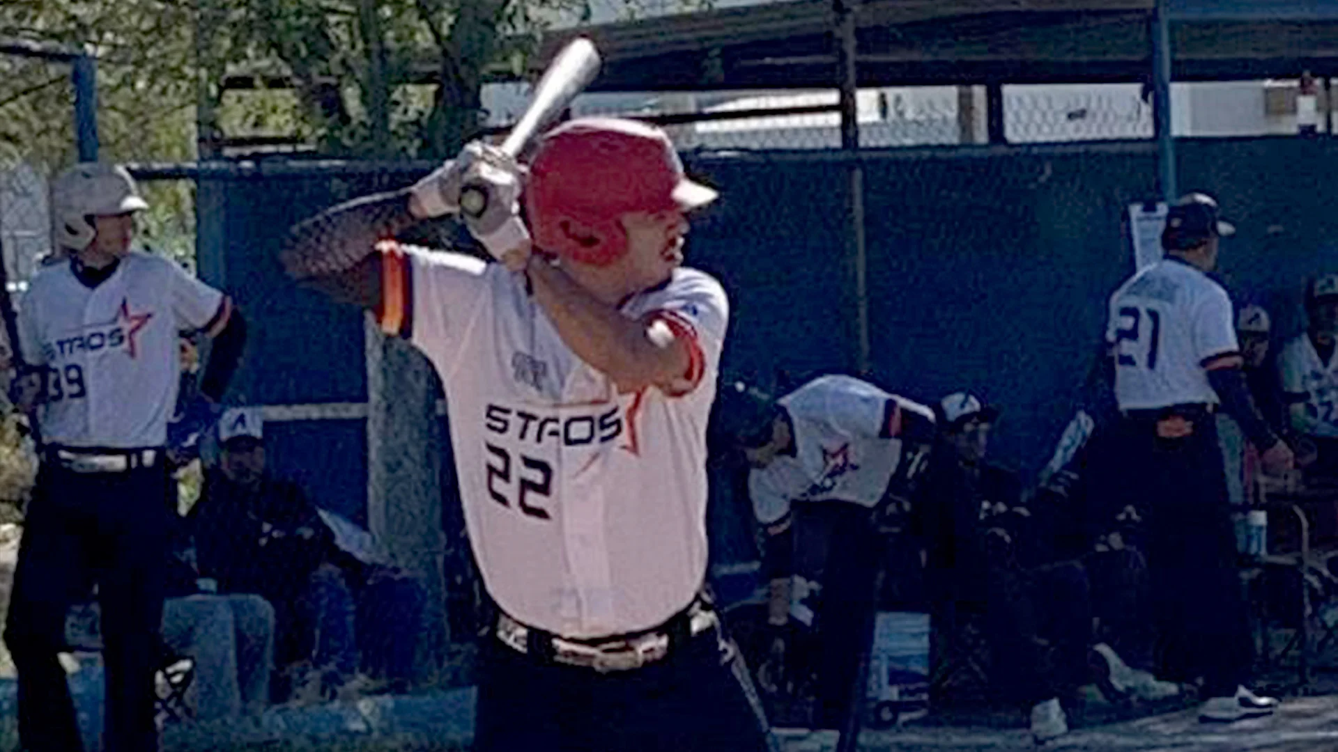 Las series de playoffs de este circuito se tienen pactadas a ganar tres de cinco partidos.