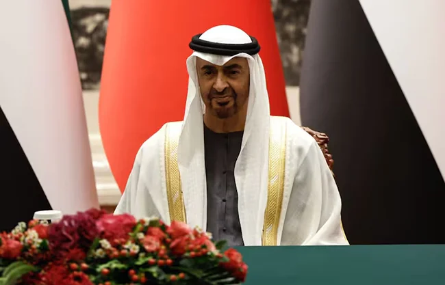 Emiratos Árabes acepta la invitación de Trump para unirse al Consejo de Paz