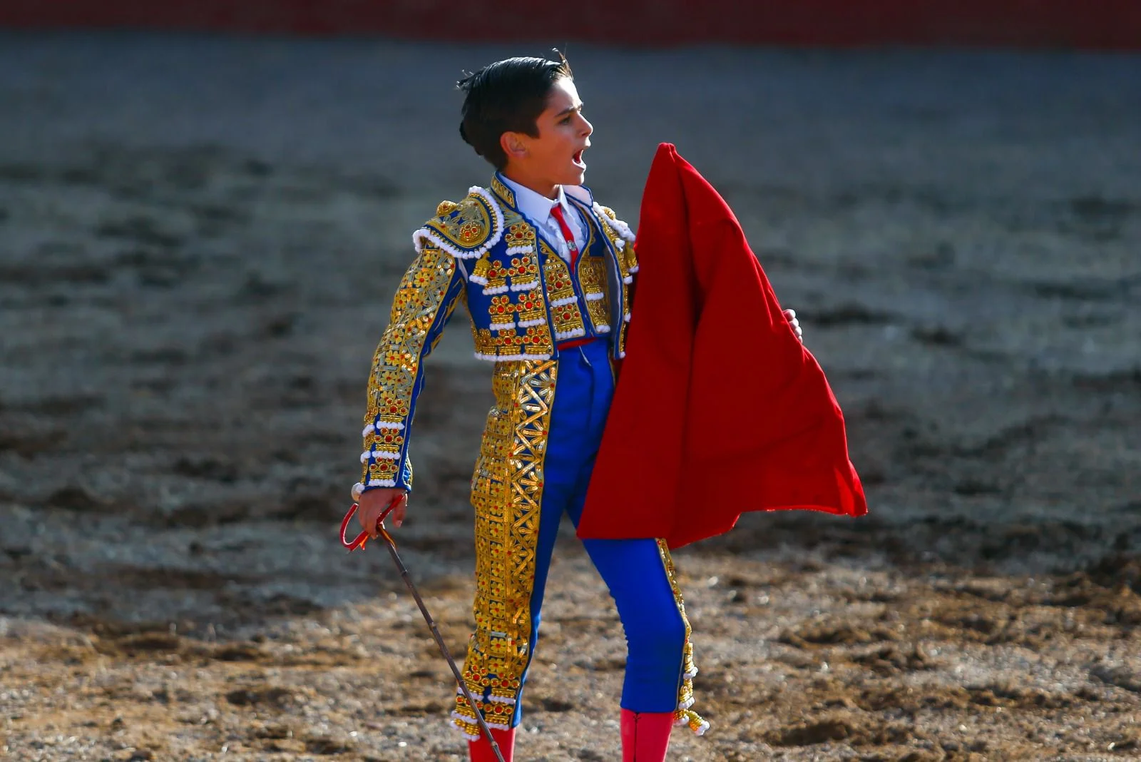 Por su destacada actuación, elección del jurado calificador y votación de los aficionados