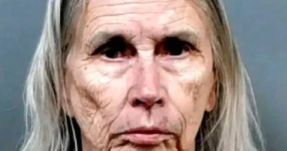 Detienen a abuelita de 81 años por tramar asesinato e intentar contratar a un sicario