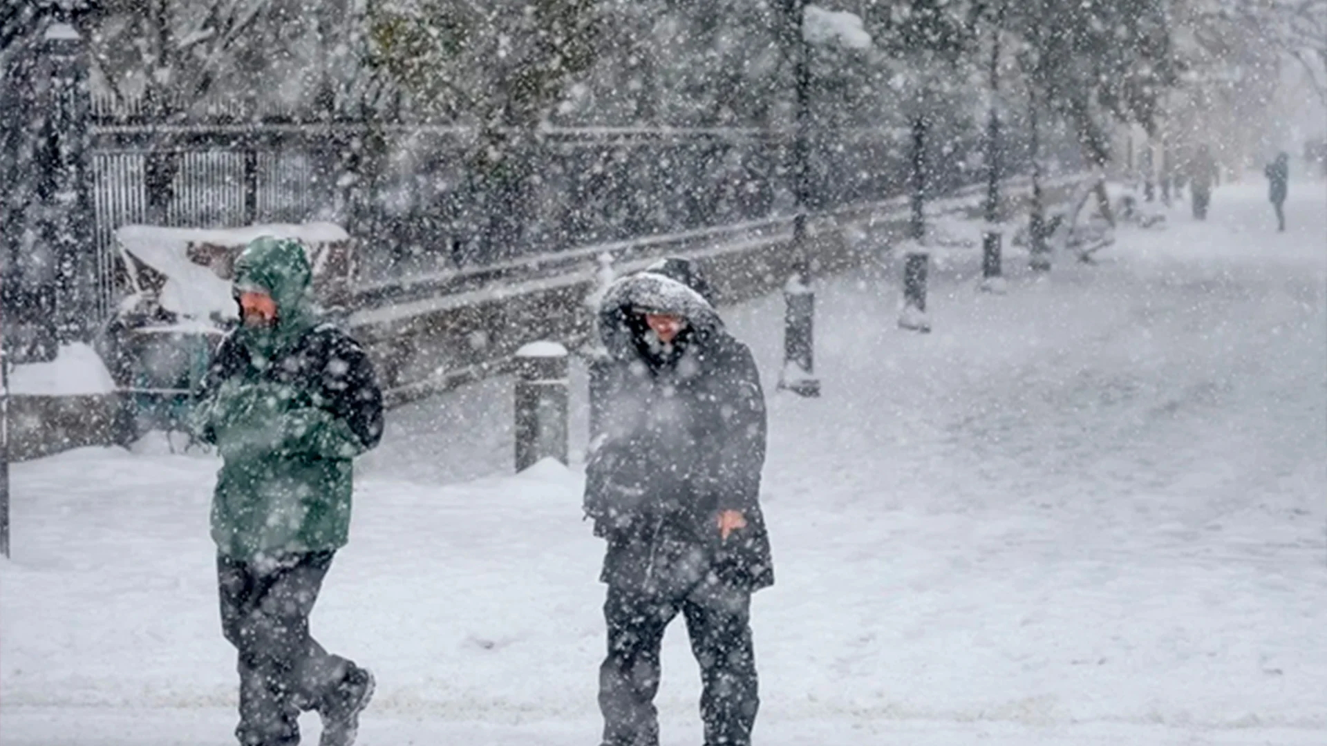 Gran tormenta invernal amenaza a Estados Unidos y Canadá con fuertes nevadas y frío ártico