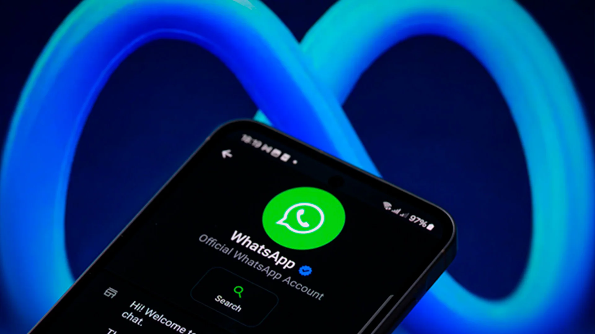 Una nueva demanda interpuesta contra Meta por distintos grupos internacionales, acusa a la compañía de acceder a los mensajes de los usuarios.