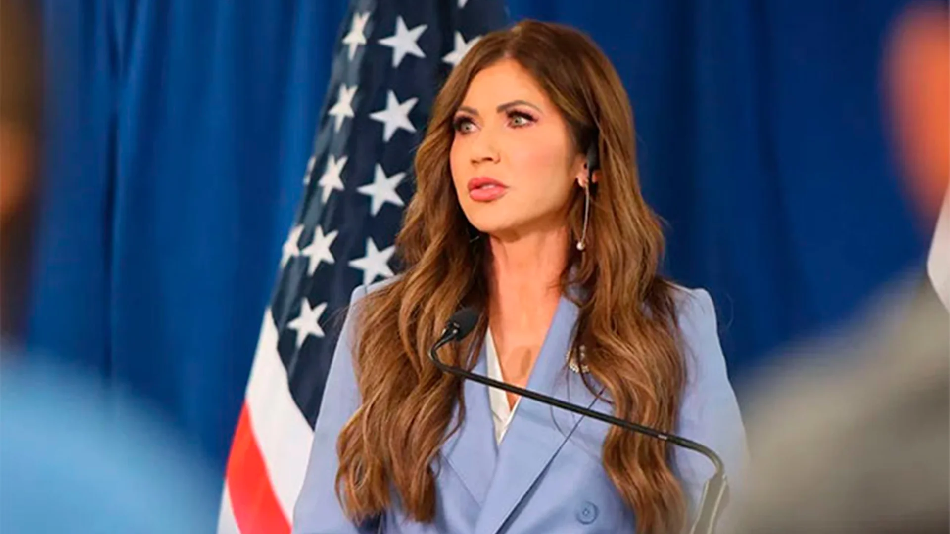 Kristi Noem no renunciará tras tiroteo en Minnesota donde murió Alex Pretti: Trump