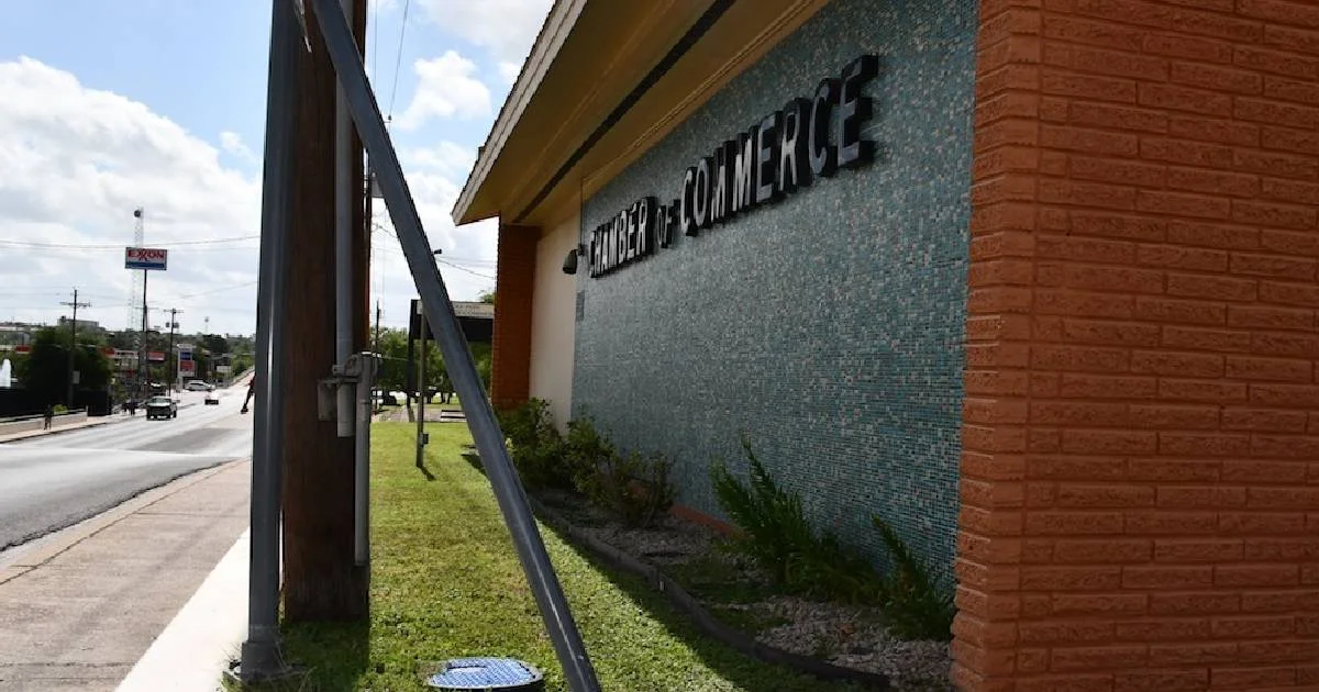 Analizan traslado de la Cámara de Comercio al edificio Riskinds