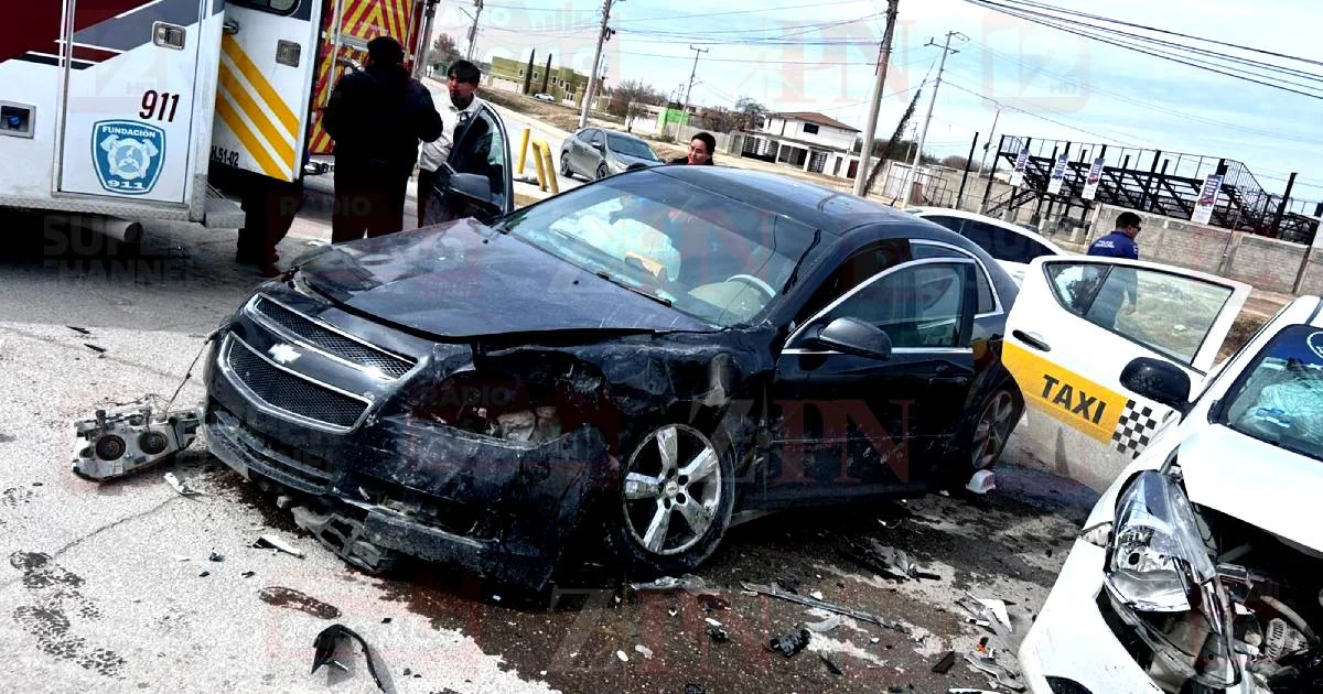 Fuerte choque moviliza a cuerpos de emergencia