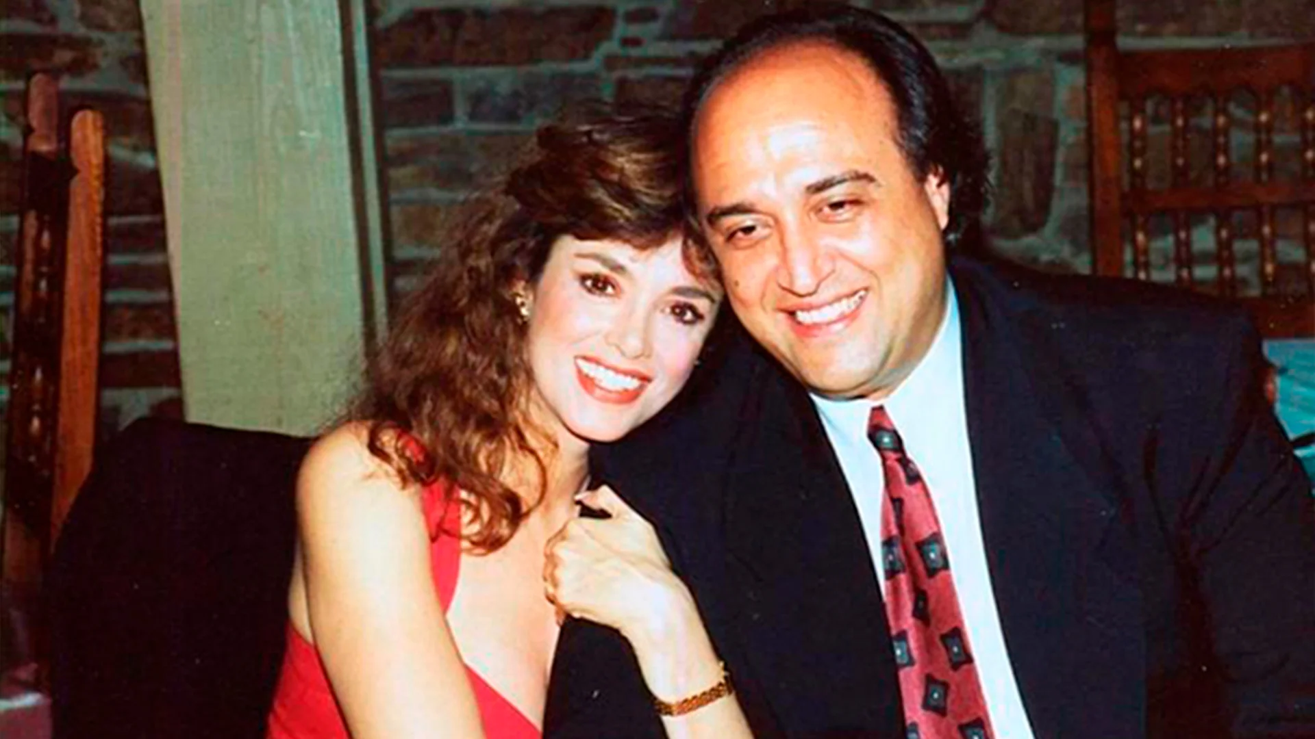 Tras la muerte de Pedro Torres, resurge la historia sentimental que lo unió durante años a Lucía Méndez y que trascendió el ámbito artístico.