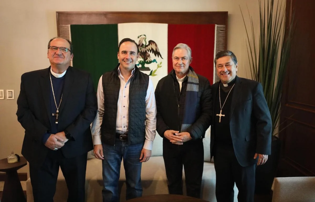 Asiste Obispo a reunión con Manolo Jiménez y obispos de Torreón y Saltillo
