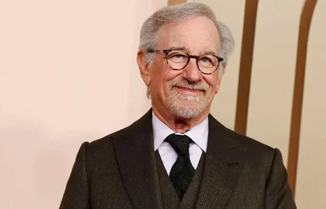 Steven Spielberg entra al exclusivo club EGOT tras ganar su primer Grammy