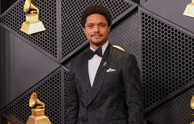 Durante la gala, Noah dijo sobre Trump en uno de sus monólogos que 'desde que no está Epstein necesita una nueva isla para quedar con Bill Clinton'