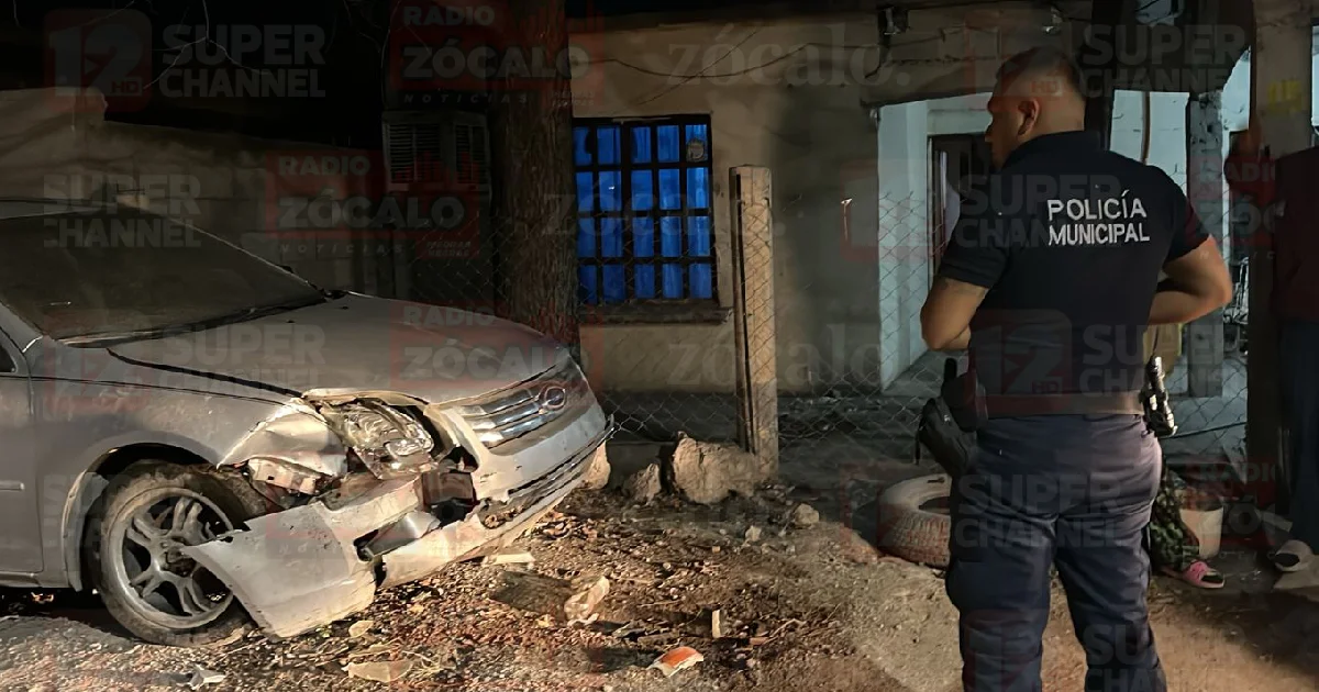 La presunta responsable circulaba en sentido contrario y, al huir, dejó abandonadas la fascia delantera de su vehículo y una placa de identificación de una organización para autos extranjeros.