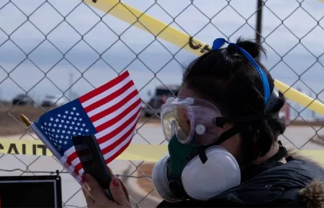 Autoridades de EU pusieron en cuarentena a migrantes en un centro de Texas tras confirmar dos casos de sarampión.