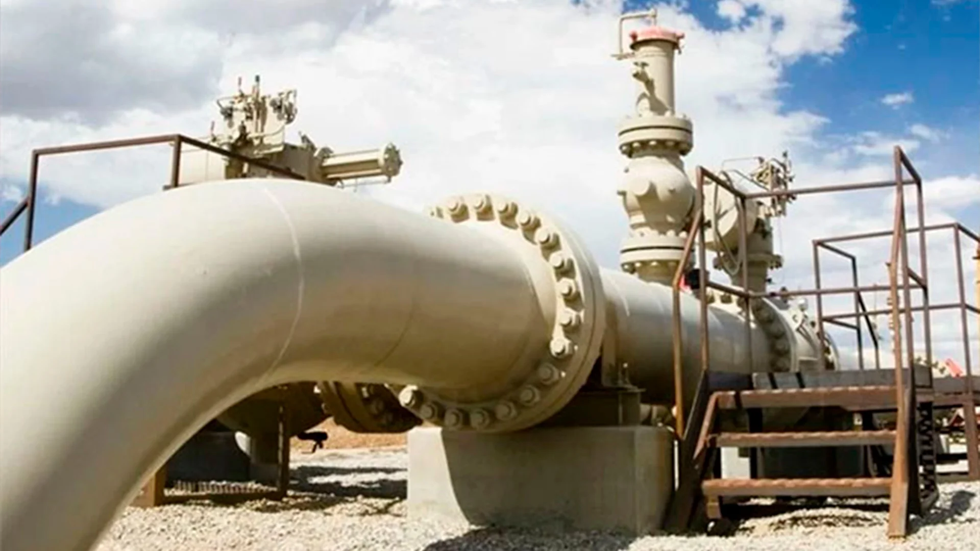 El incremento del precio del gas que se registra en Estados Unidos podría generar un alza en las tarifas eléctricas de México.