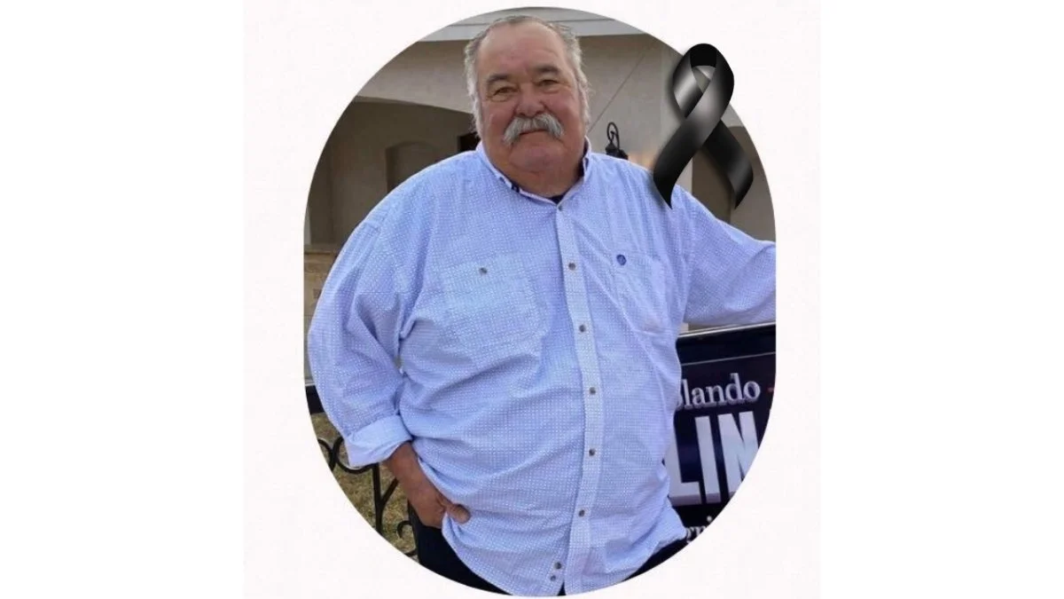 Mayor de Eagle Pass expresa condolencias a Rolando Salinas Jr. por fallecimiento de su padre