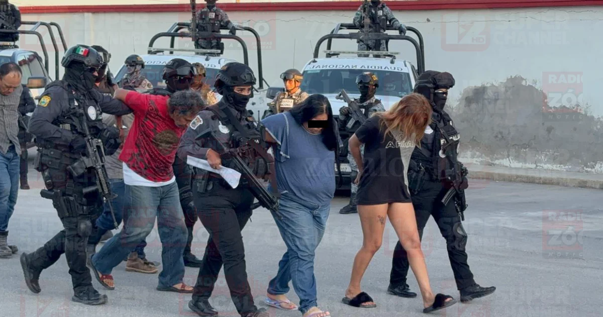 La mujer integraba una célula criminal que operó una red de venta de droga en Piedras Negras y pretendía extorsionar al alcalde para que permitiera esa operación en esta zona.