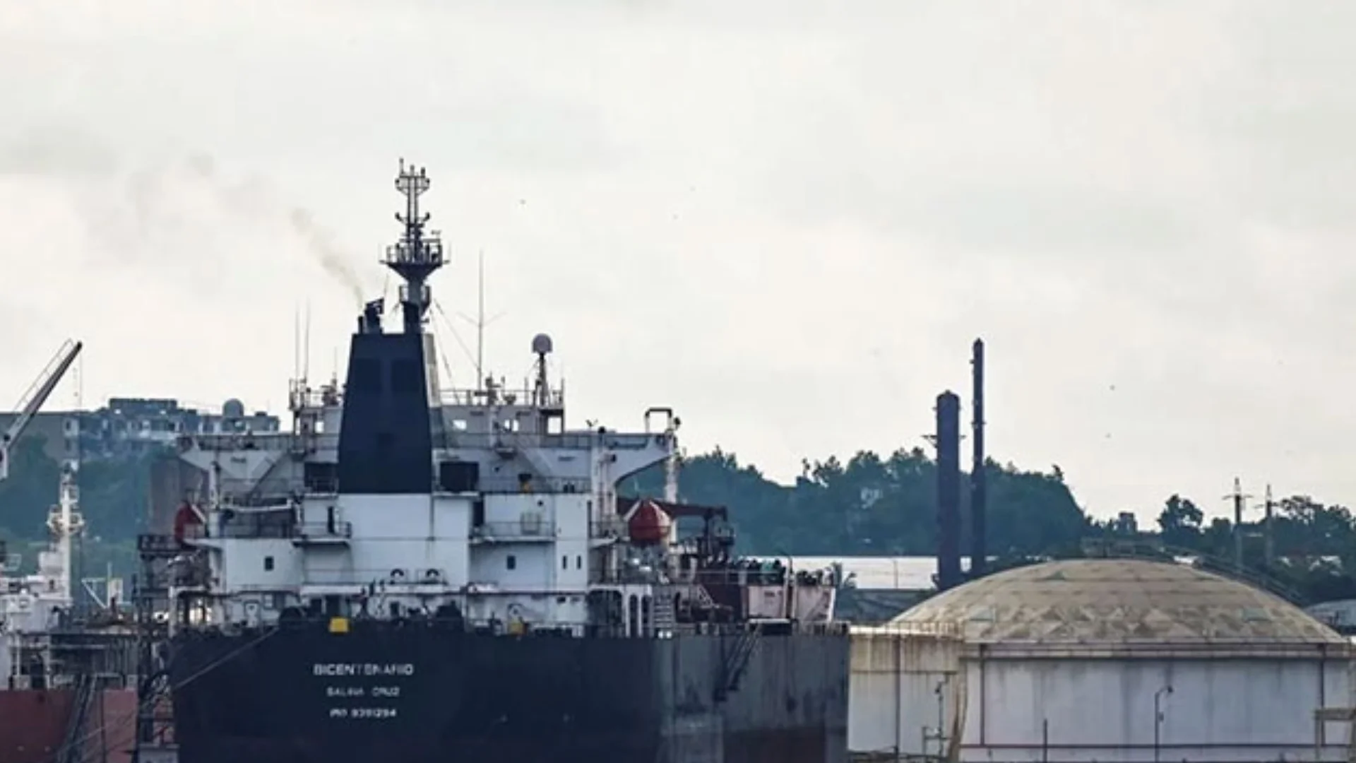 Sheinbaum dice que trabajan para reenviar petróleo a Cuba; mandarán ayuda alimentaria