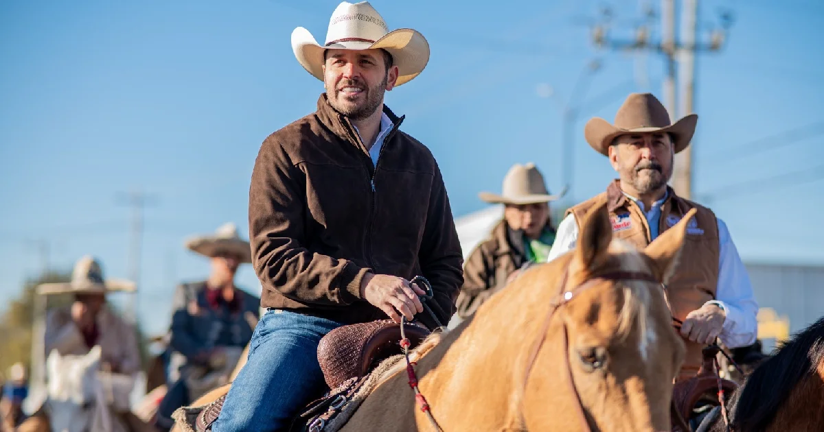Piedras Negras y Eagle Pass reafirman su hermandad con el arranque de la Cabalgata La Grande 2026