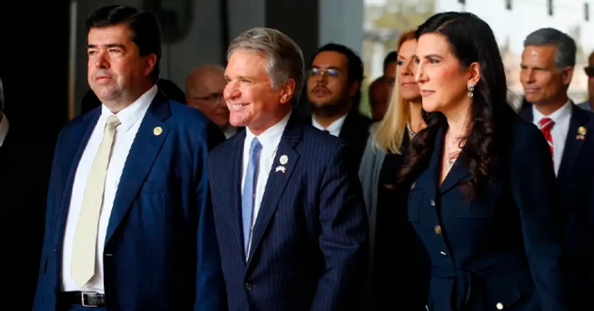 Desde el bloque oficialista (Morena y PT), los legisladores enfatizaron la necesidad de un trato humano para los connacionales en el extranjero.