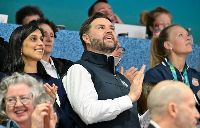 Vance también ha sido abucheado en varias ocasiones el año pasado durante sus apariciones en Washington.