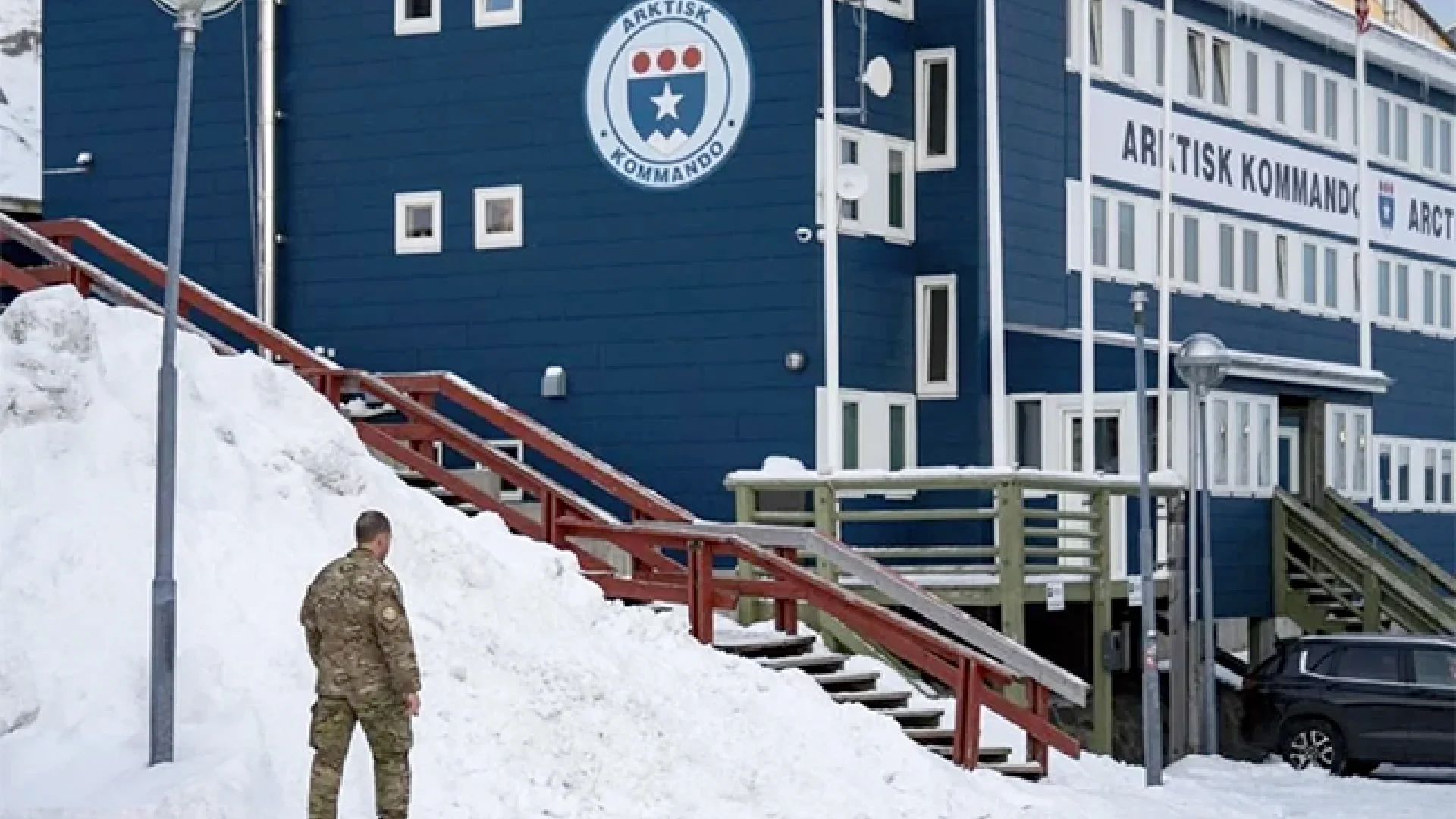 Rusia amenaza con atacar a Groenlandia si se militariza