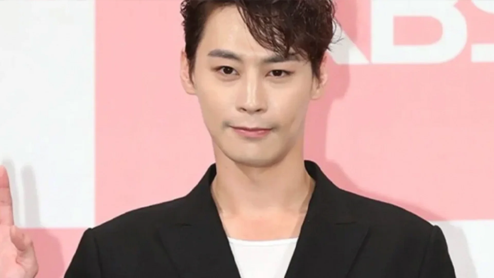 Jung Eun woo falleció a los 39 años, la noticia, difundida en medios locales, conmocionó a sus seguidores