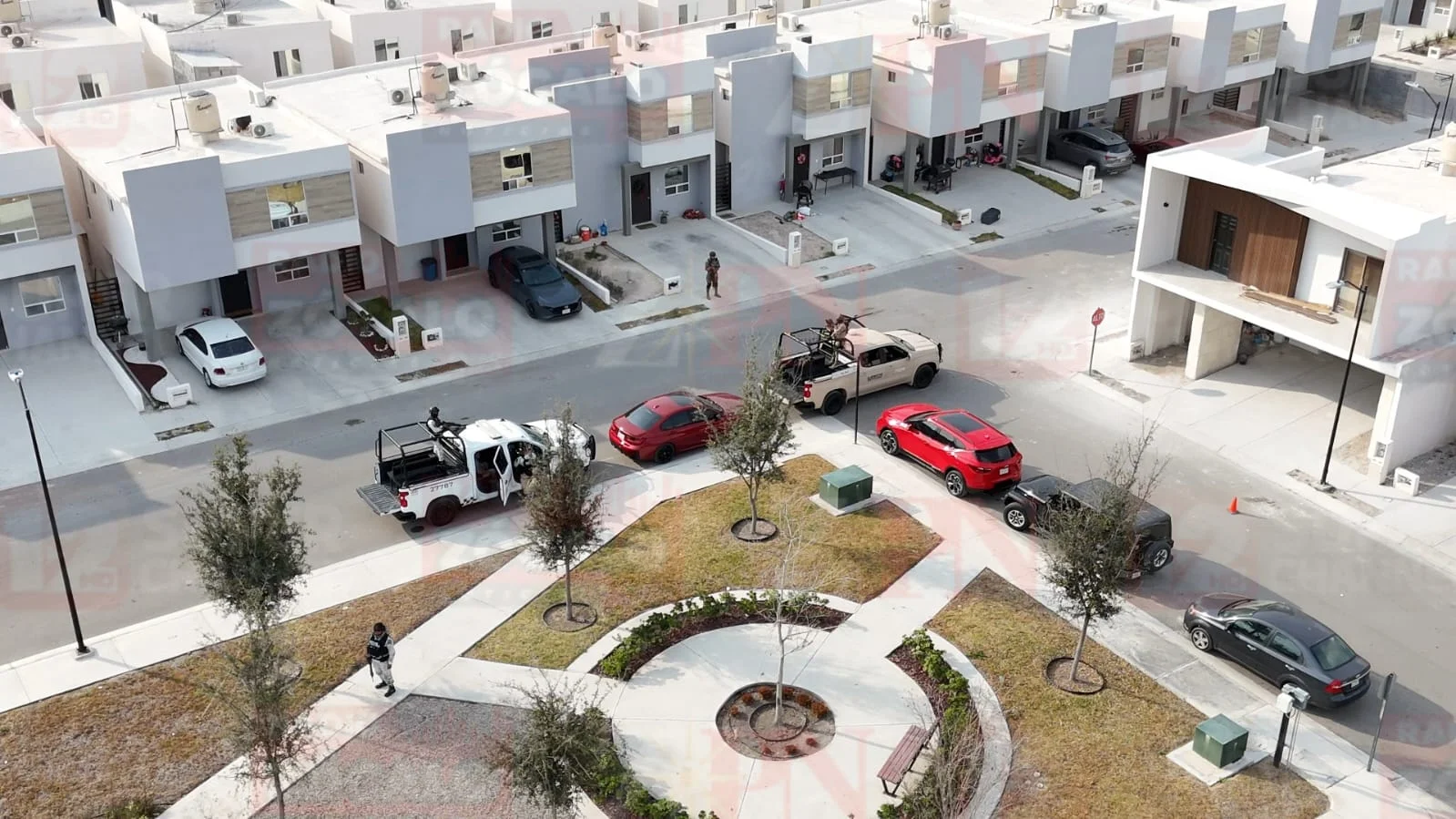 Según la información preliminar, la unidad recuperada fue un BMW color rojo. No hubo detenidos.