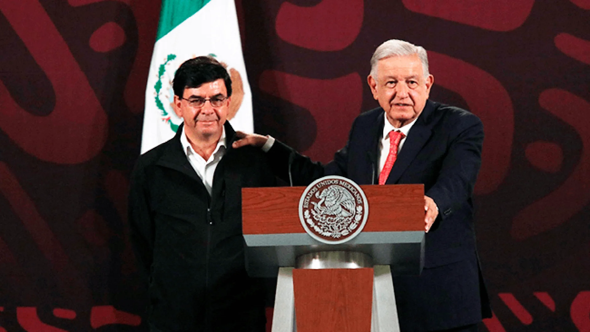 Y mientras opositores y analistas exigieron investigaciones a fondo, la Presidenta Claudia Sheinbaum respaldó públicamente a su colaborador.