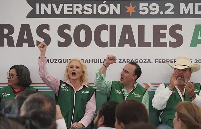 Al hacer uso de la palabra el ejecutivo estatal agradeció el recibimiento de la población del municipio de Múzquiz