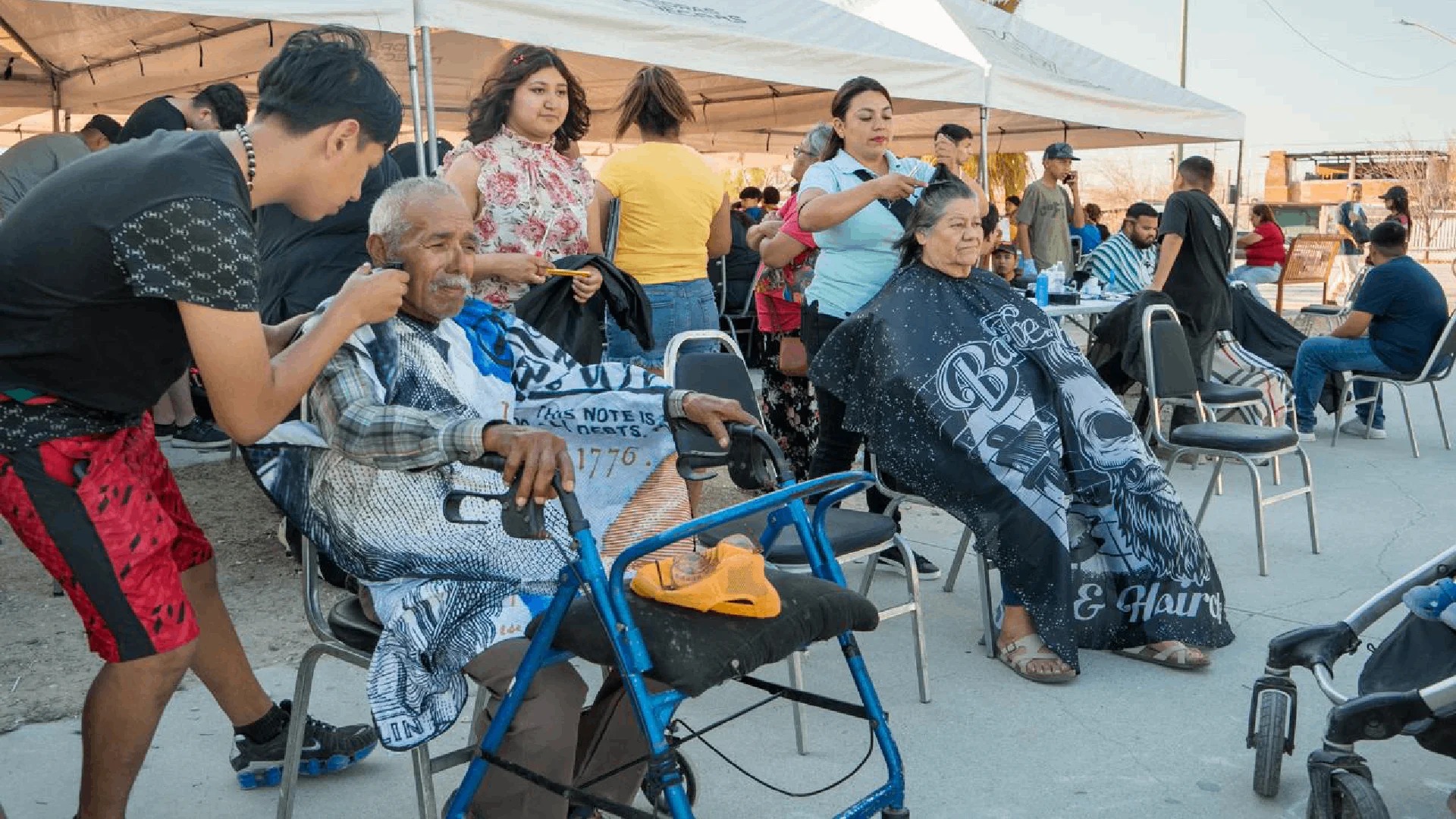 Brigada de Bienestar Municipal llega a la colonia Hacienda La Laja, ofreciendo servicios gratuitos de salud y apoyo comunitario a las familias.