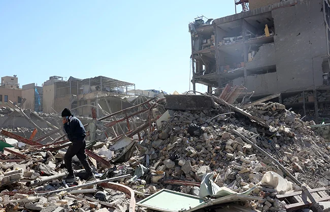 Escala guerra en Medio Oriente; en vilo coahuilenses: vuelos cancelados, carreteras bajo amenaza