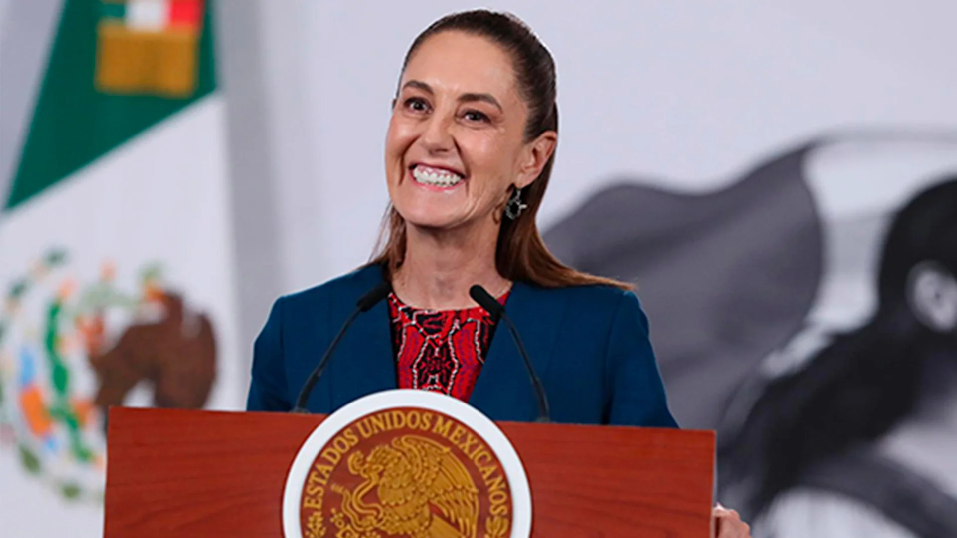 Sheinbaum rectifica y asegura que el PREP no se tocará en reforma electoral