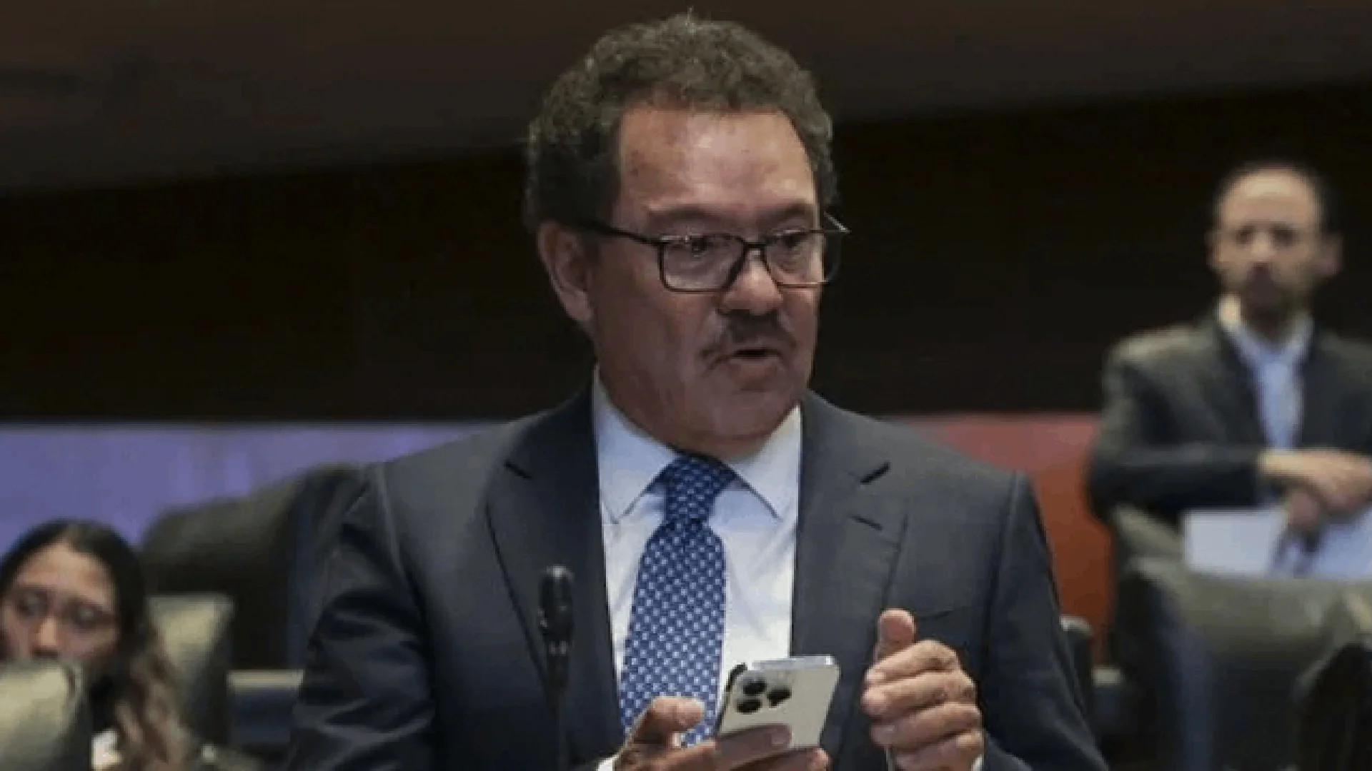 El presidente de la Jucopo en el Senado descartó que se rompa la alianza oficialista en caso de que el PT y el PVEM no apoyen la reforma.