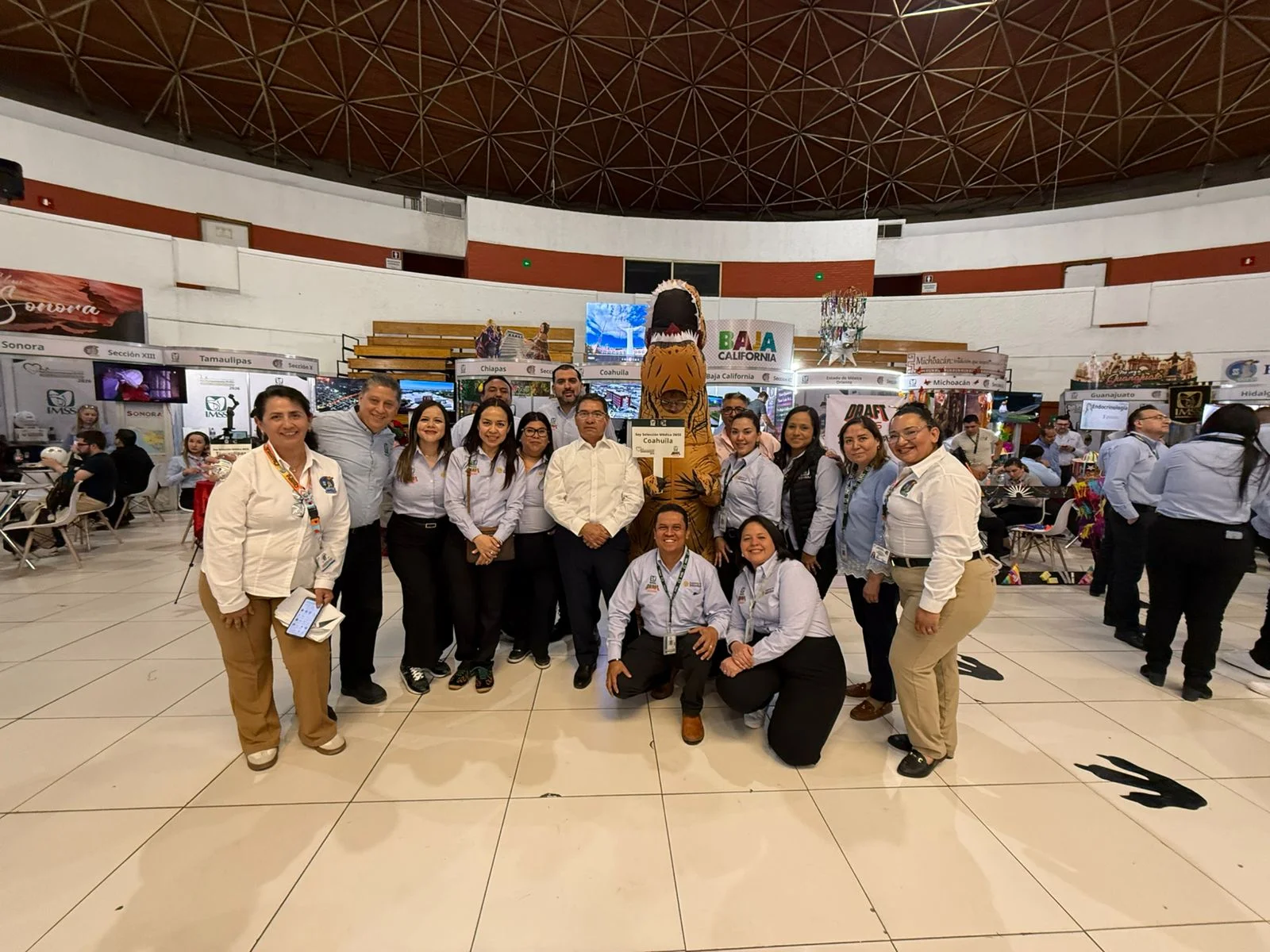 Otro intensivista y dos médicos familiares se suman a los ocho reclutados hasta este jueves.