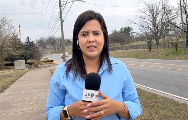 Agentes de ICE detienen a la periodista colombiana de Univisión Estefany Rodríguez