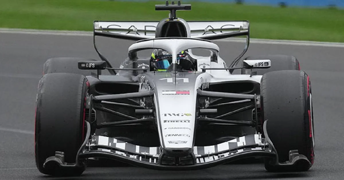 Checo Pérez tras el GP de Australia: ‘Al menos no me dormí, de lo aburrida que fue la carrera’