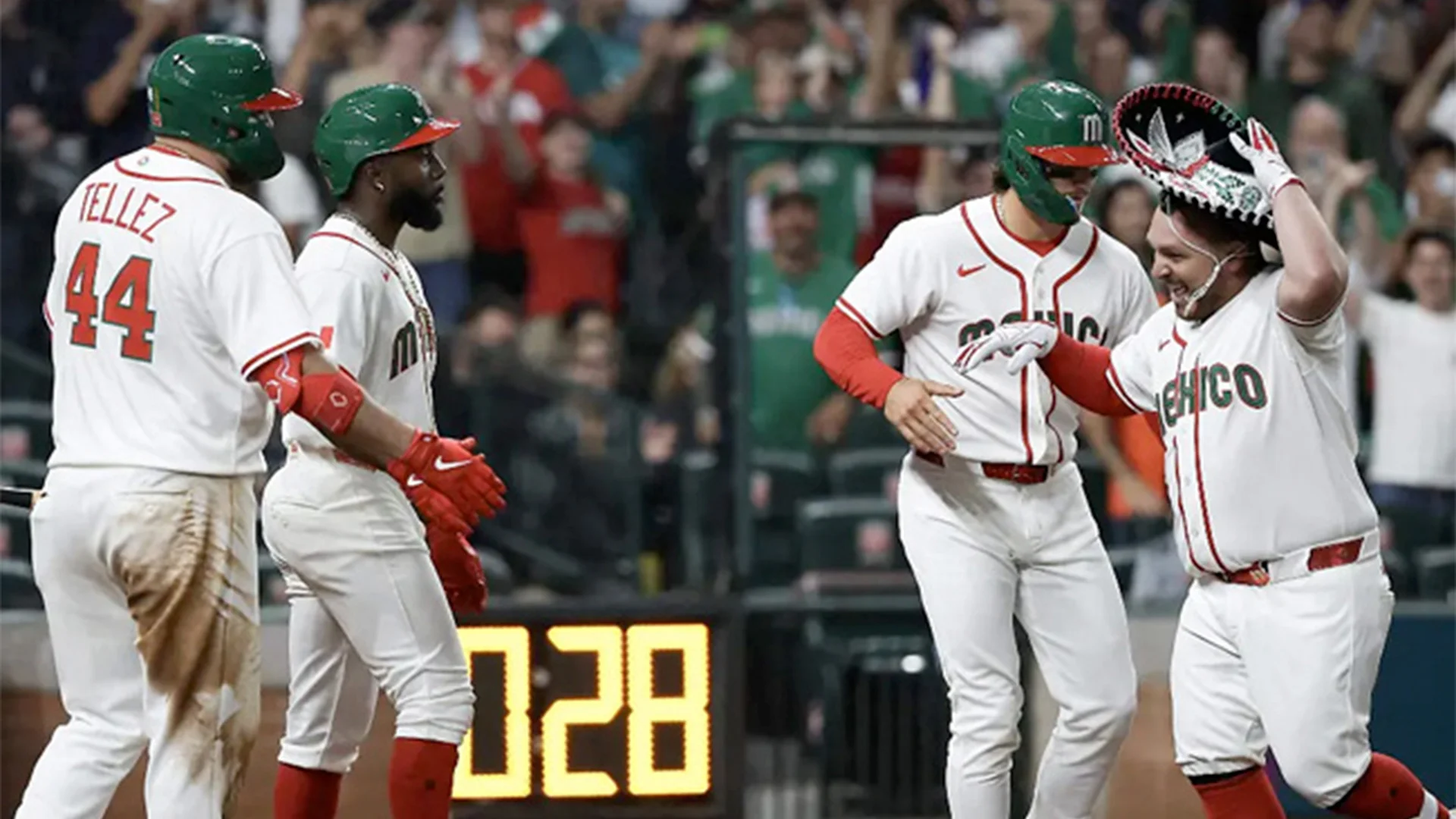 Este fue el primer juego en el que la Novena Mexicana acabó con cuatro cuadrangulares en un mismo encuentro en la historia desde 2009.