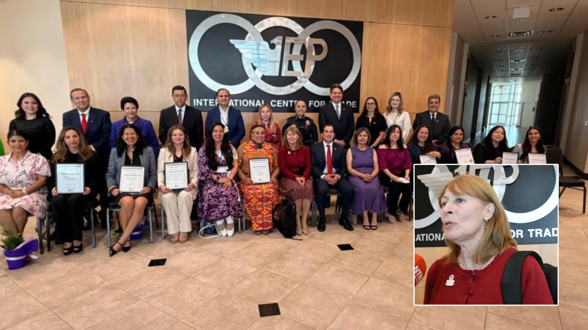 Tatiana Clouthier encabeza evento internacional de las mujeres.